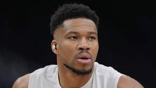 Rockets’ Chances of Trading for Giannis Antetokounmpo Given a Boost