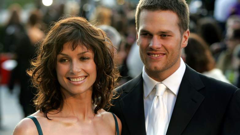 Tom Brady and Bridget Moynahan pose together at the Vanity Fair Oscar Party in 2005