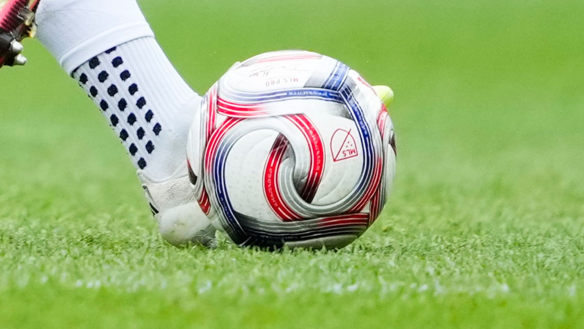 Inter Toronto’s Tomasz Skublak Goes Viral After ‘Call Me’ Celebration