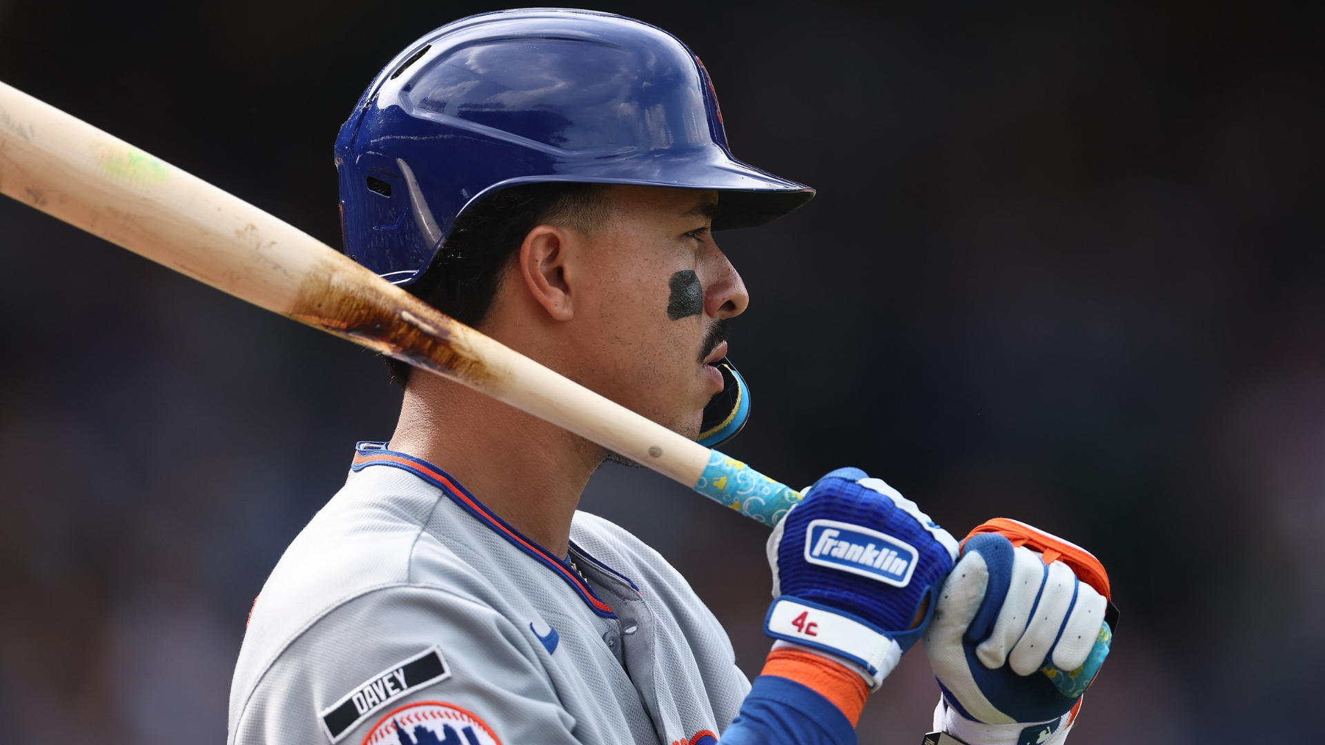 A detail of Mark Vientos #27 of the New York Mets Franklin batting gloves against the Chicago Cubs at Wrigley Field on April 17, 2026 in Chicago, Illinois. (Photo by Michael Reaves/Getty Images)