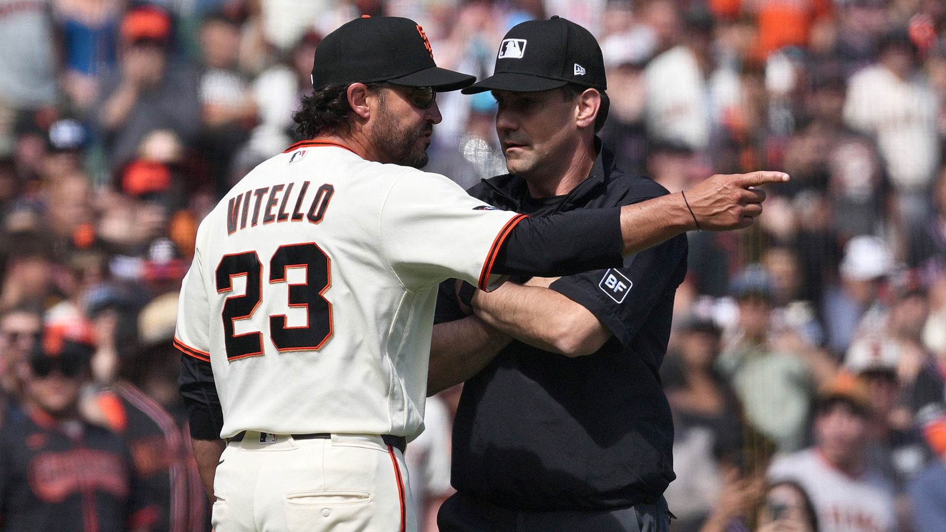 Manager Tony Vitello #23 of the San Francisco Giants argues with third base umpire Dave Rackley #86 after he threw Vitello out of the game against the New York Mets in the bottom of the seventh inning at Oracle Park on April 05, 2026 in San Francisco, California. (Photo by Thearon W. Henderson/Getty Images)