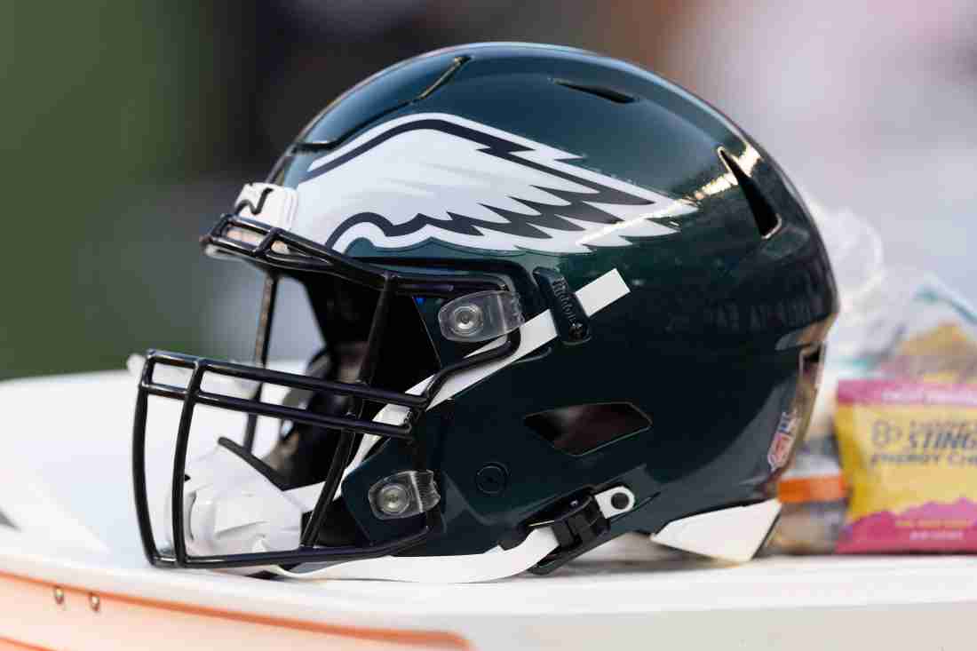 Eagles' $5.6 Million Defender Got Everyone's Attention at Camp