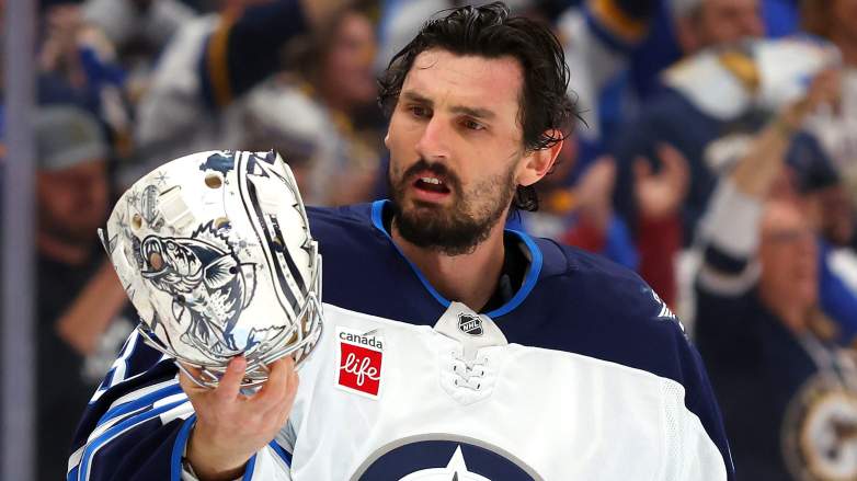 Connor Hellebuyck