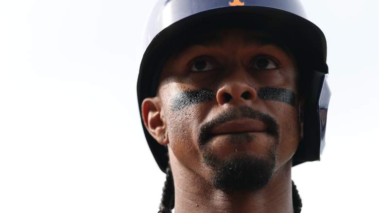 Francisco Lindor looks on before a Mets game as New York reveals a major update involving the All-Star shortstop ahead of the Reds series.