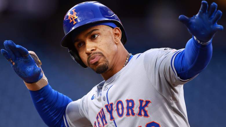 Francisco Lindor reacts during a game as the New York Mets announced an injury update before facing the Cincinnati Reds.