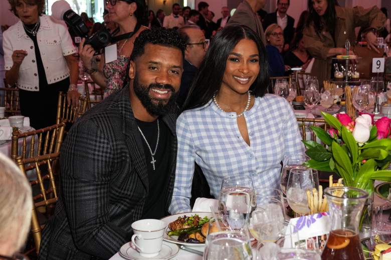 Russell Wilson y Ciara comparten una actualización personal en el evento de la Copa Mundial Russell Wilson y Ciara comparten una actualización personal en el evento de la Copa Mundial