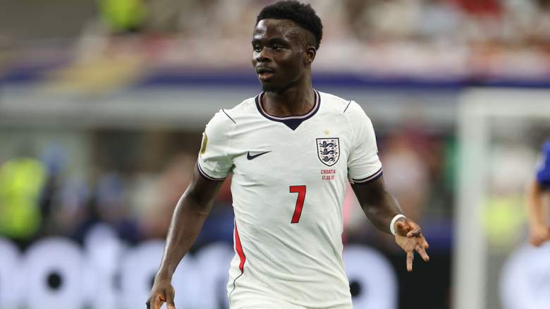 Bukayo Saka #7 of England during the FIFA World Cup.