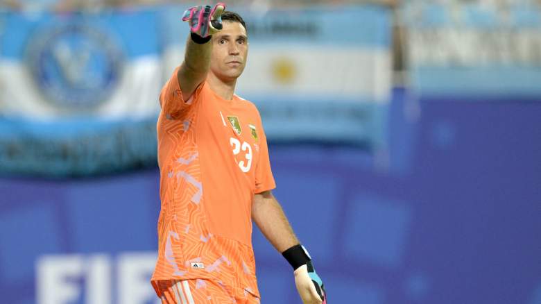 Argentina's goalkeeper #23 Emiliano Martinez gestures.