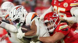 Chiefs DE Ashton Gillotte