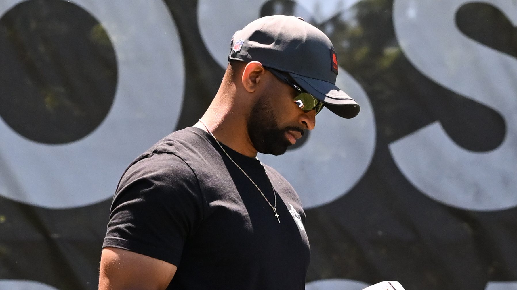 Browns eyeing former All-Conference pass-rusher after Myles Garrett trade, added insight.