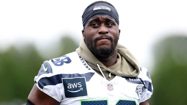 Derick Hall, Seahawks rumors