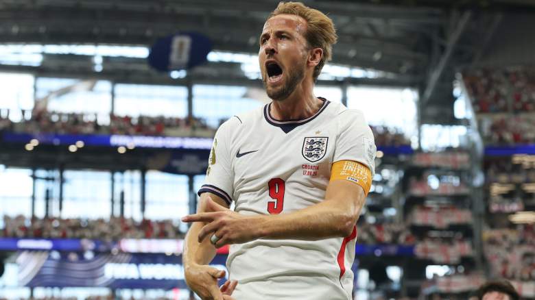 Harry Kane #9 of England celebrates.