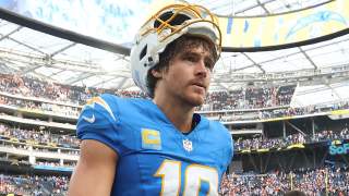Hall of Fame QB Puts Chargers’ Justin Herbert on Notice Amid Playoff Struggles