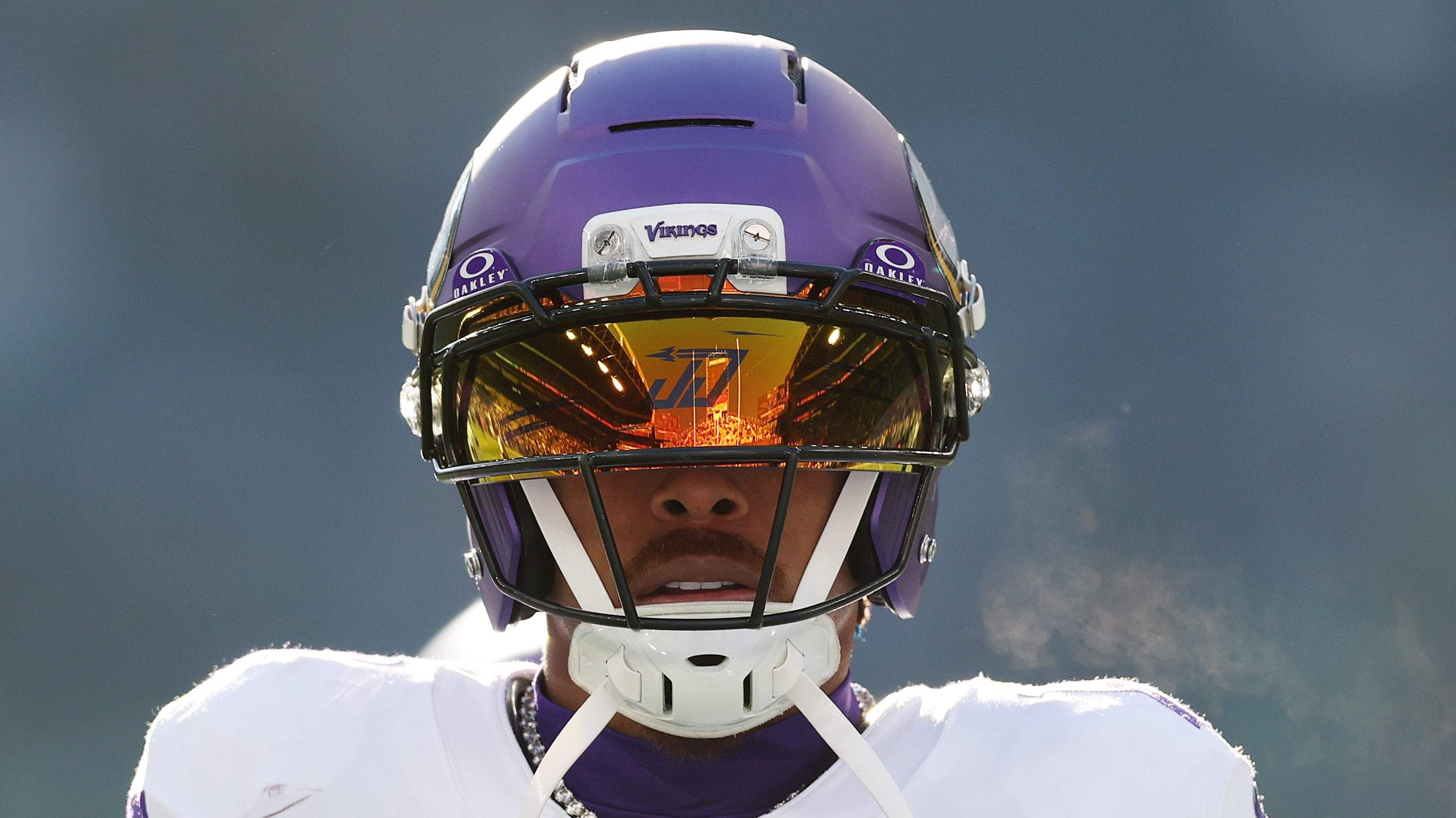 Raiders Land Intriguing Message Surrounding Vikings WR Justin Jefferson
