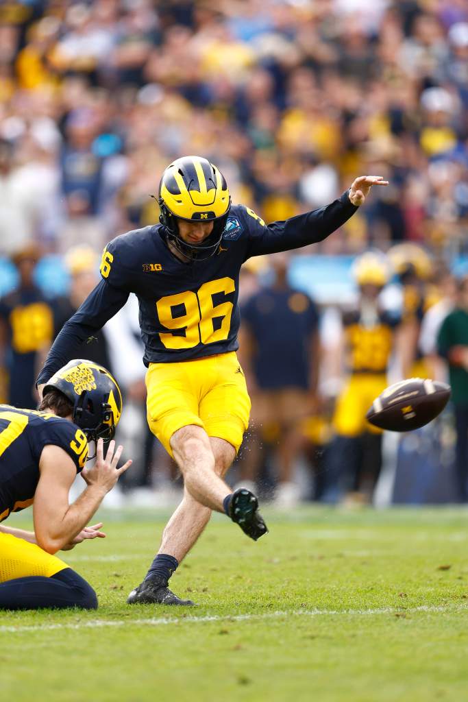 Alabama v Michigan - ReliaQuest Bowl