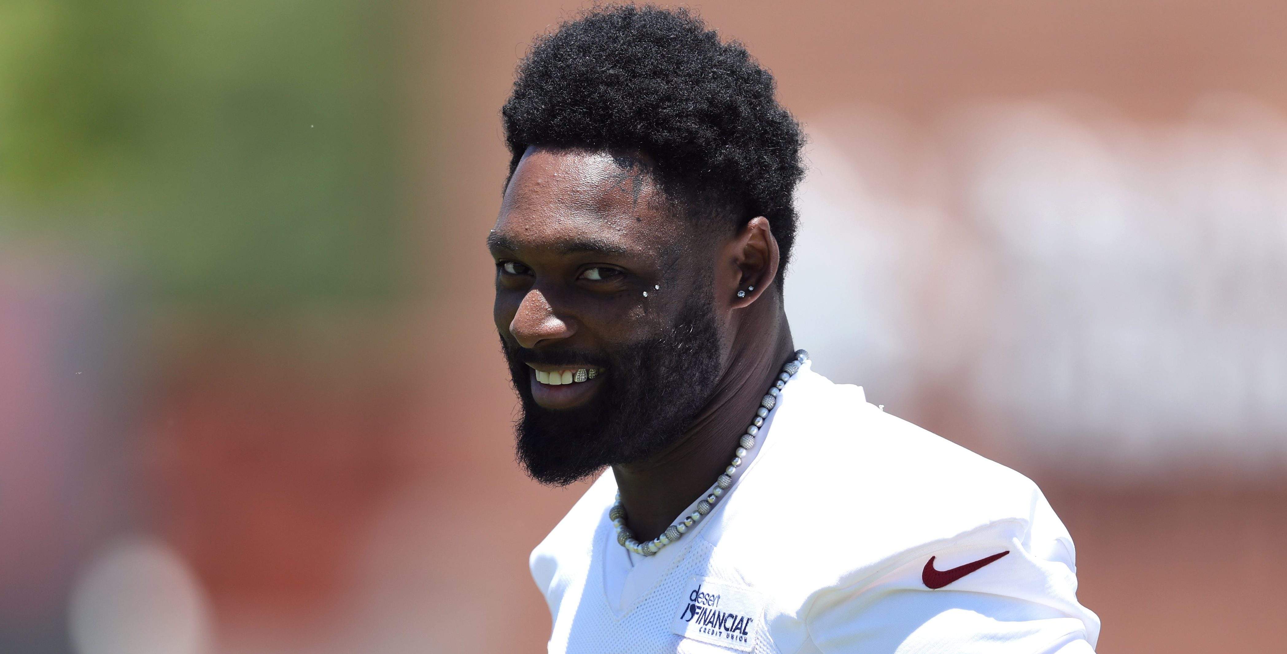 arizona-cardinals-mandatory-minicamp-tempe-arizona-june-09-josh-sweat-10-e1781329649853.jpg?quality=65&strip=all