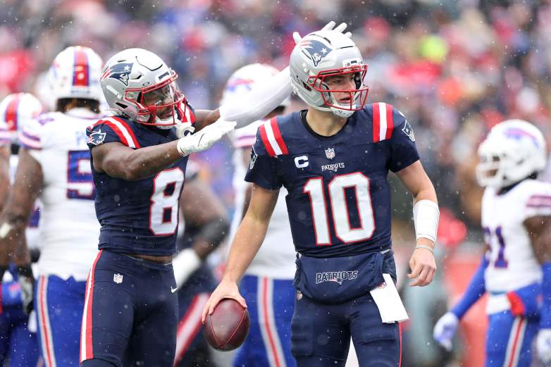 Buffalo Bills v New England Patriots - NFL 2025