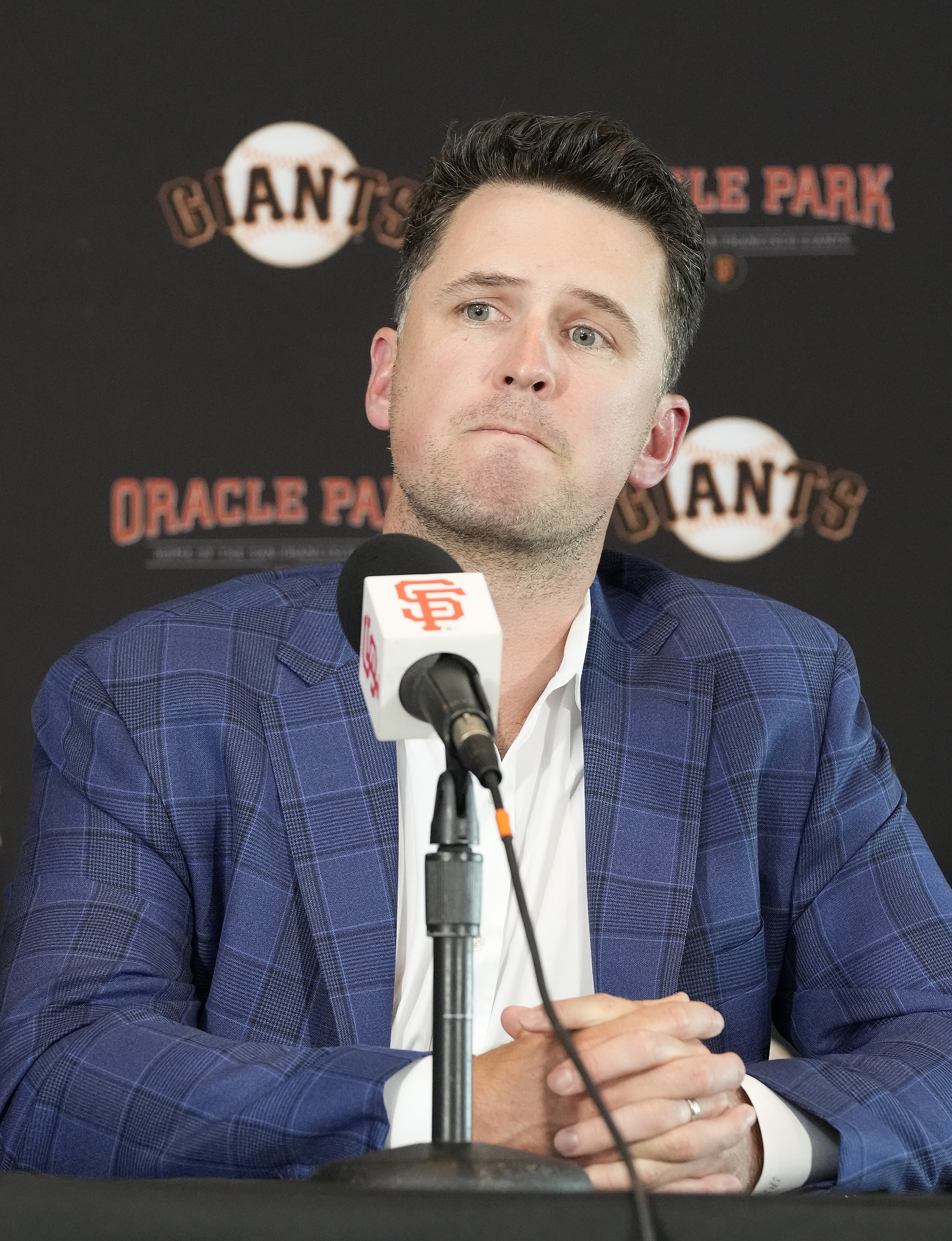 Buster Posey Announces Retirement