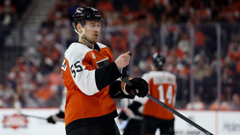 Carolina Hurricanes v Philadelphia Flyers