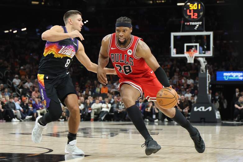 Chicago Bulls v Phoenix Suns