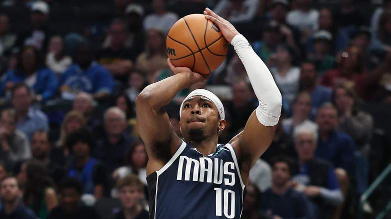 Cleveland Cavaliers v Dallas Mavericks