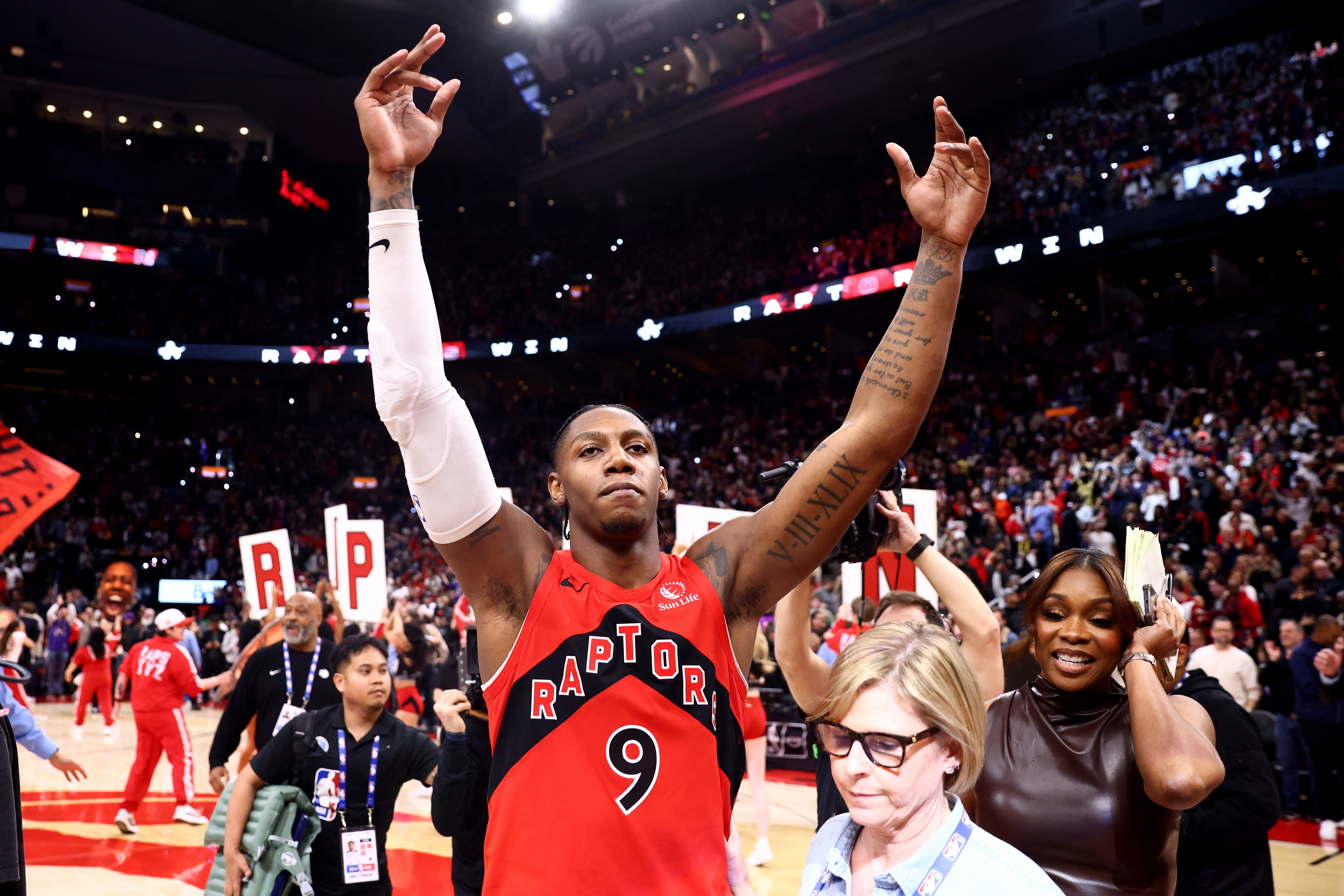 Cleveland Cavaliers v Toronto Raptors - Game Six