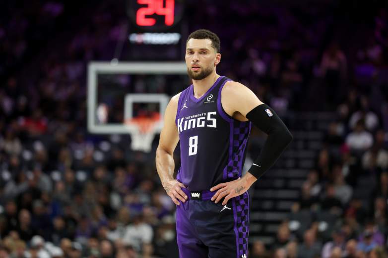 Dallas Mavericks v Sacramento Kings