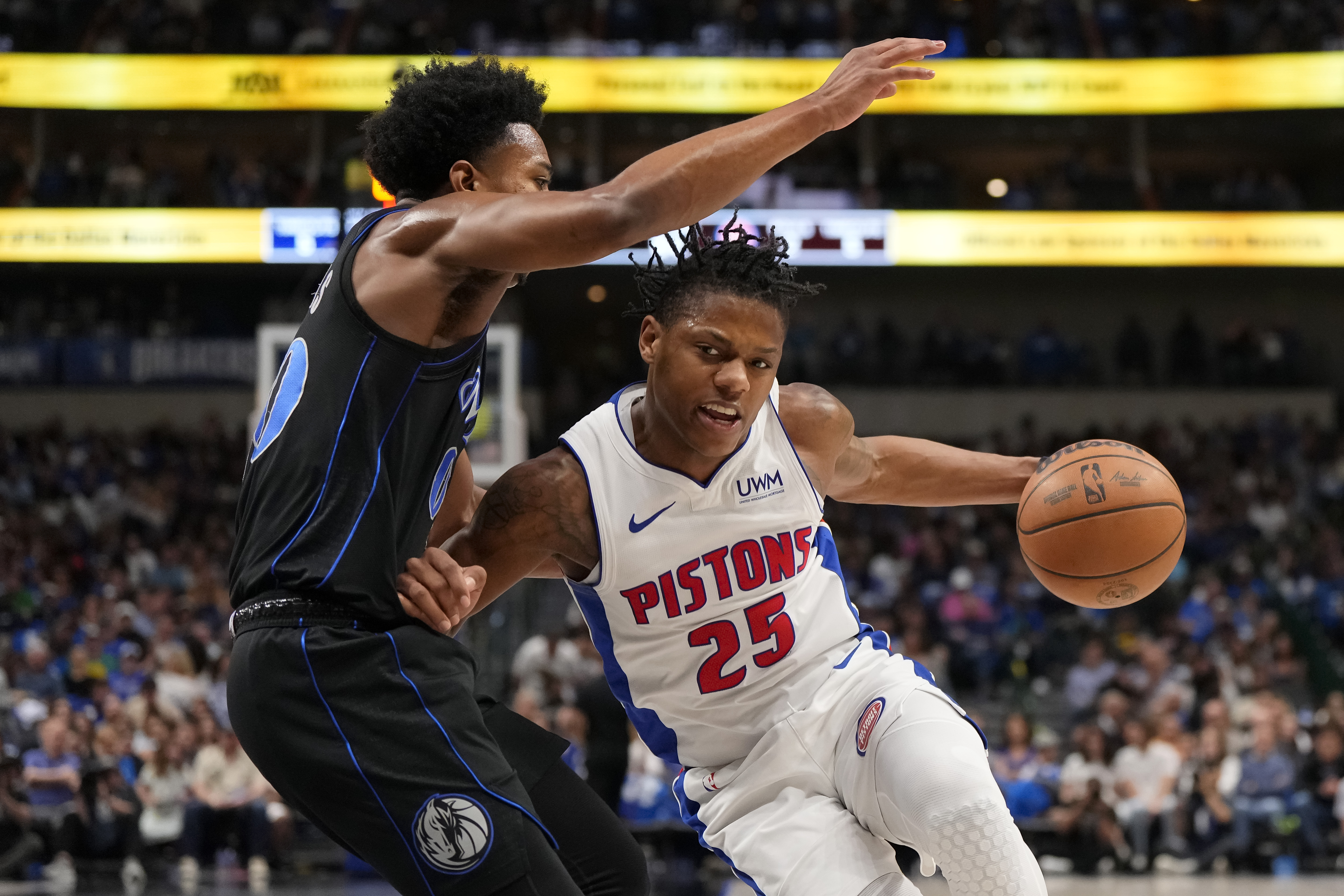 Detroit Pistons Get Word On Leading Marcus Sasser Trade Suitor