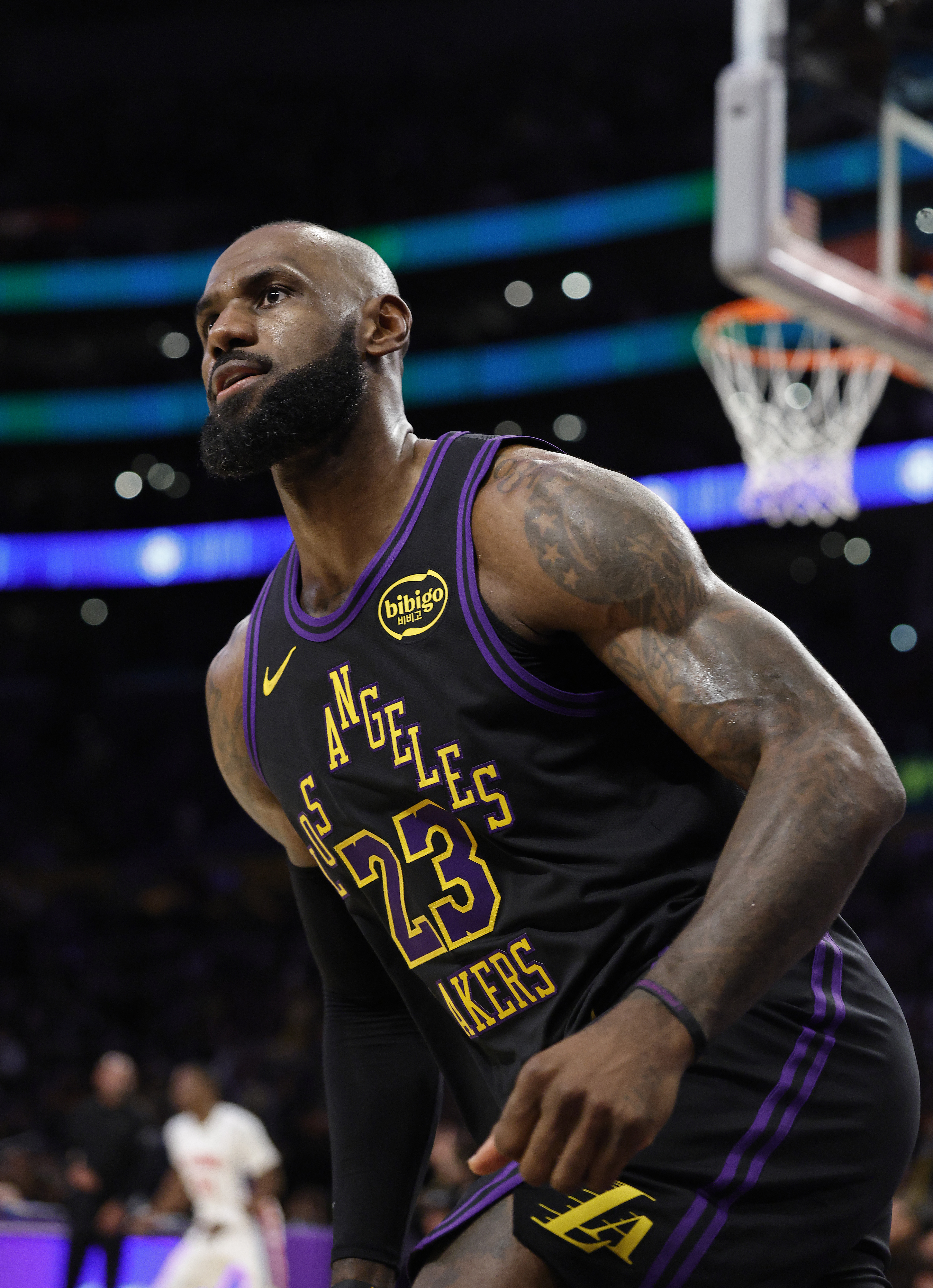 Detroit Pistons v Los Angeles Lakers