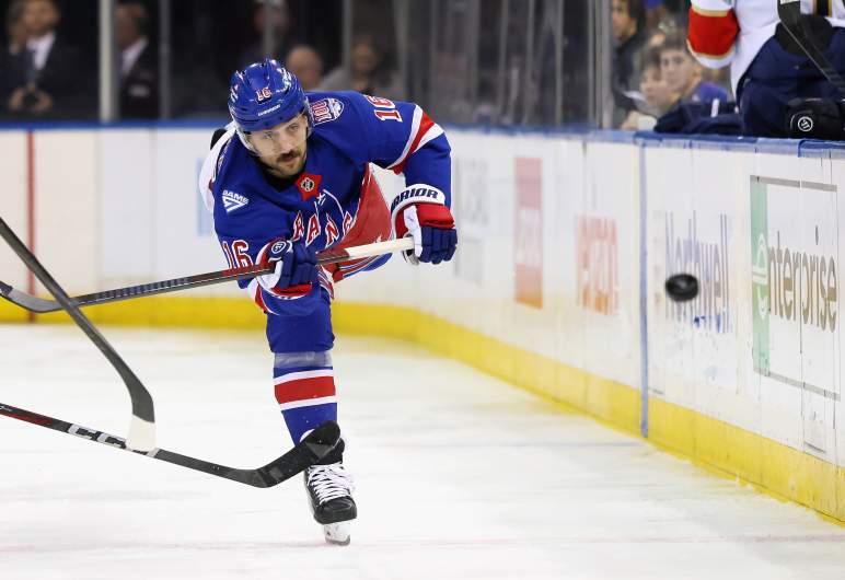 Florida Panthers v New York Rangers