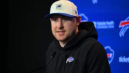 Bills Cut Ties With Former 1,000-Yard Playmaker Before Steelers Game