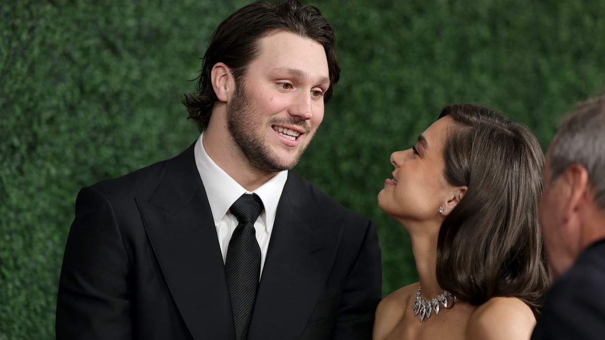 Josh Allen and Hailee Steinfeld reveal how they chose their baby’s name, sharing personal details.