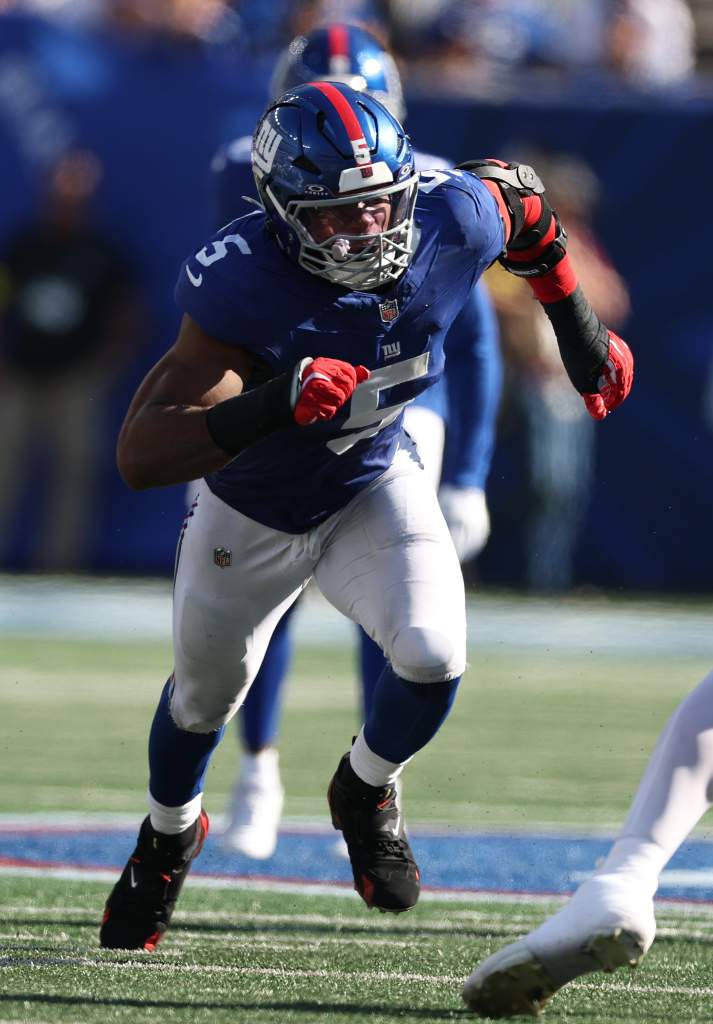 Los Angeles Chargers v New York Giants - NFL 2025