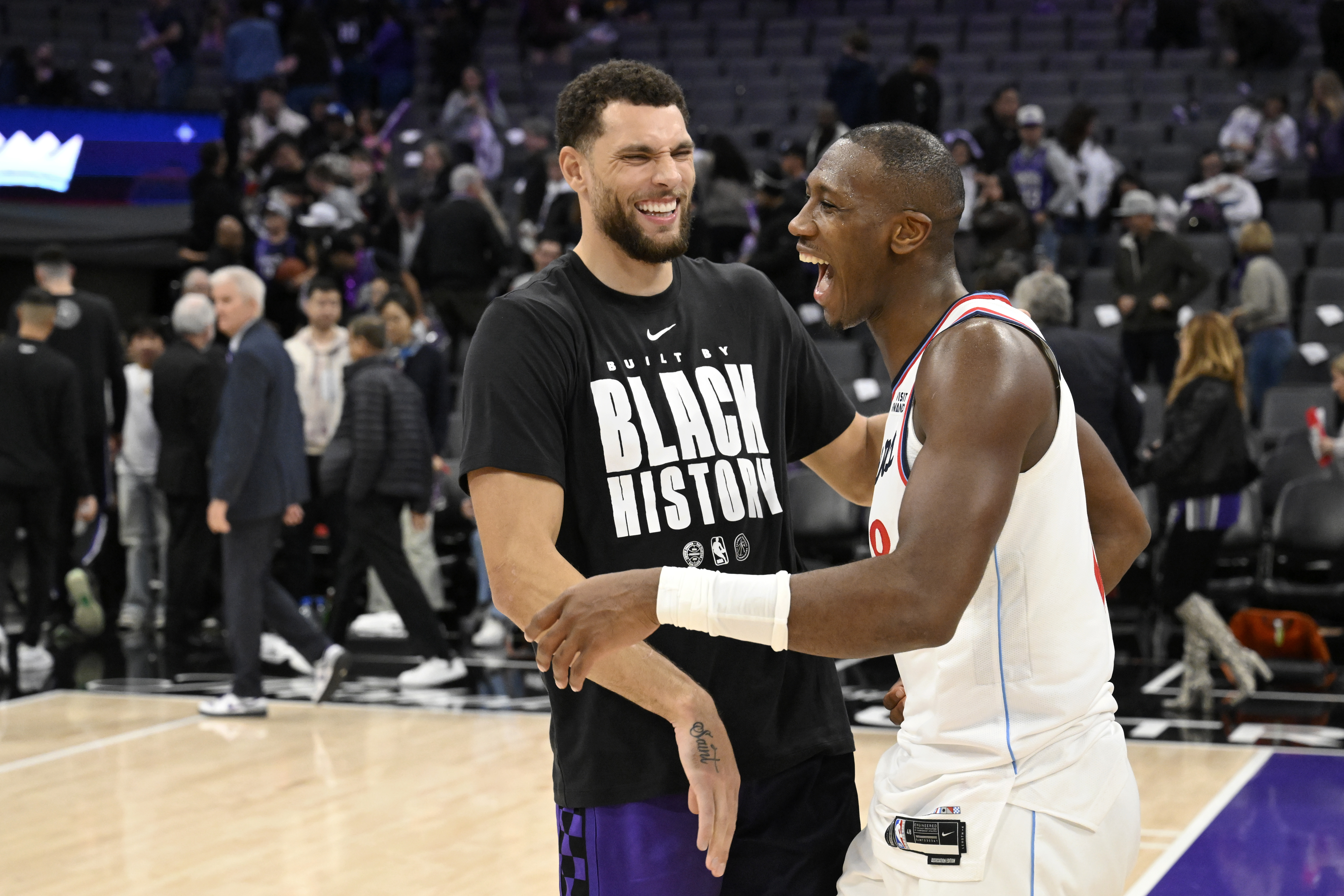 Los Angeles Clippers v Sacramento Kings