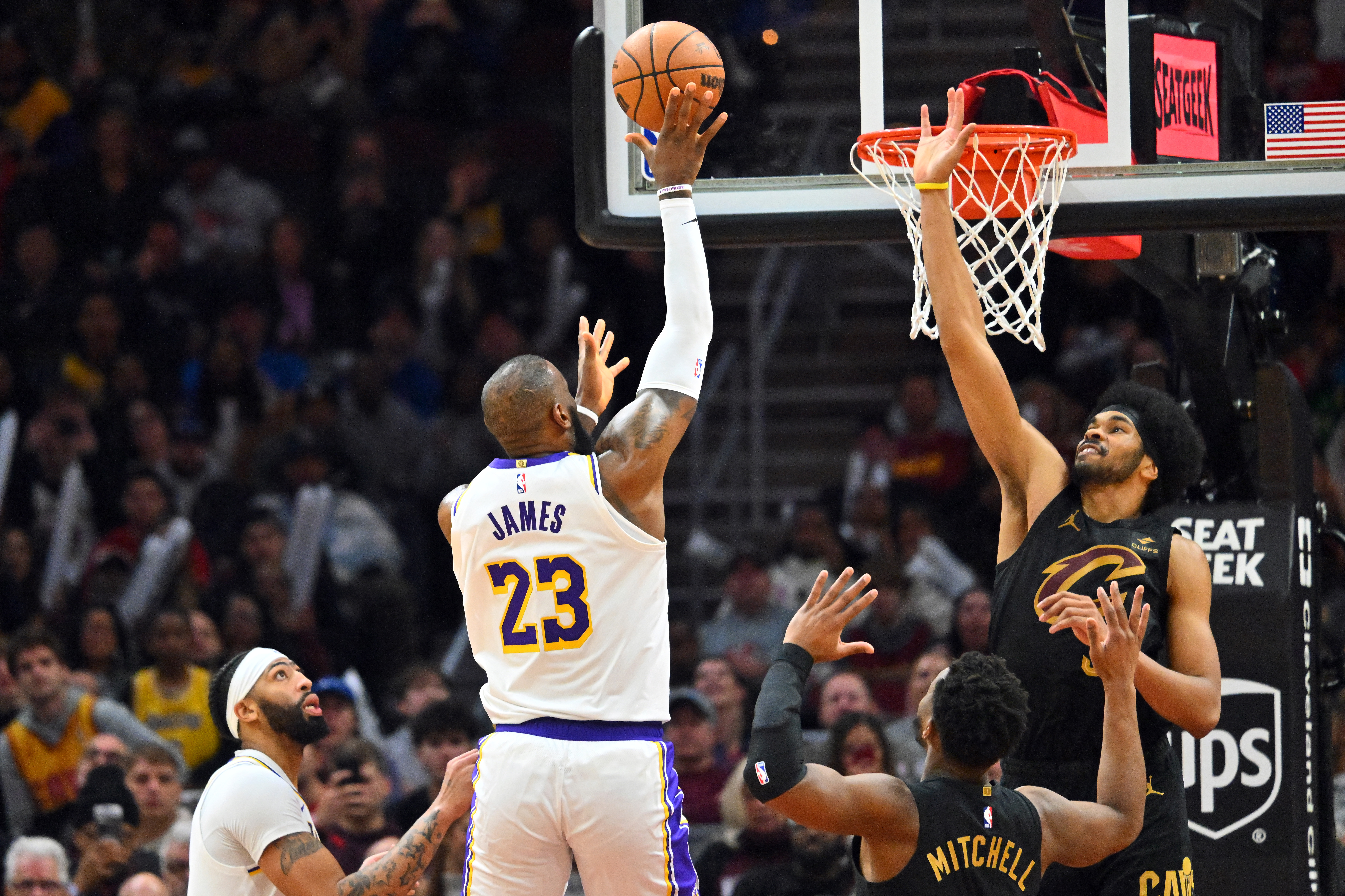 Los Angeles Lakers v Cleveland Cavaliers