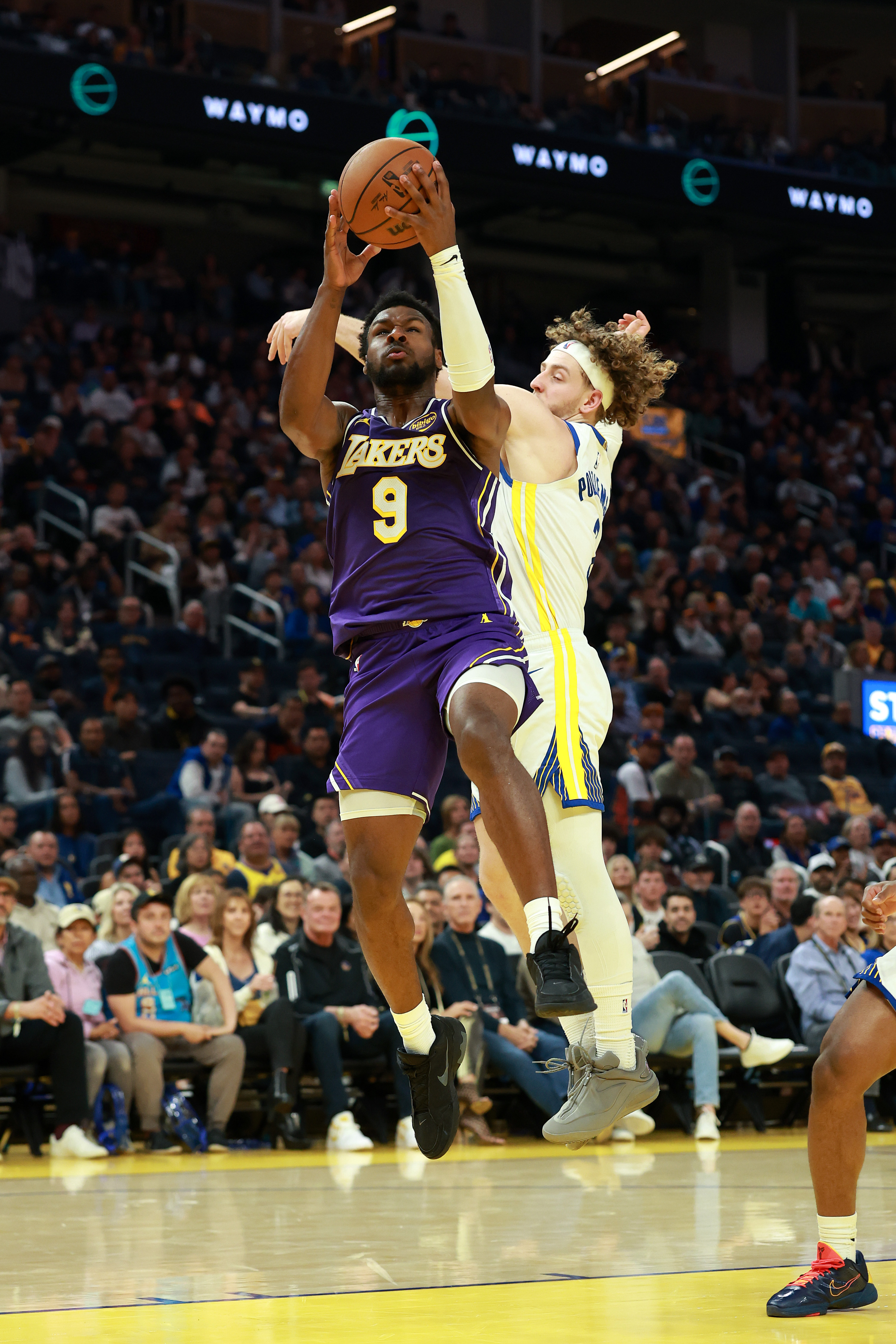 Los Angeles Lakers v Golden State Warriors
