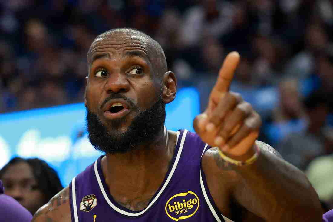 Warriors Get Concerning LeBron James Update From NBA Insider - HEAVY