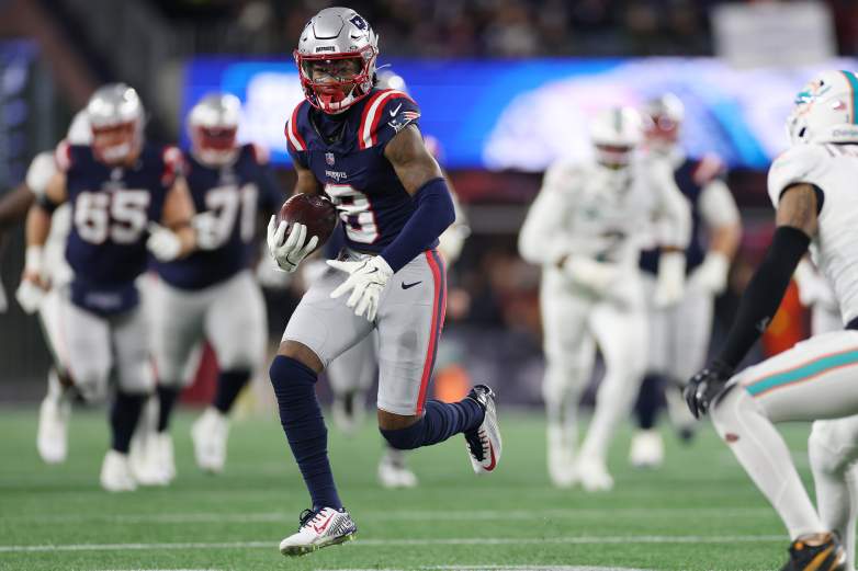 Miami Dolphins v New England Patriots - NFL 2025
