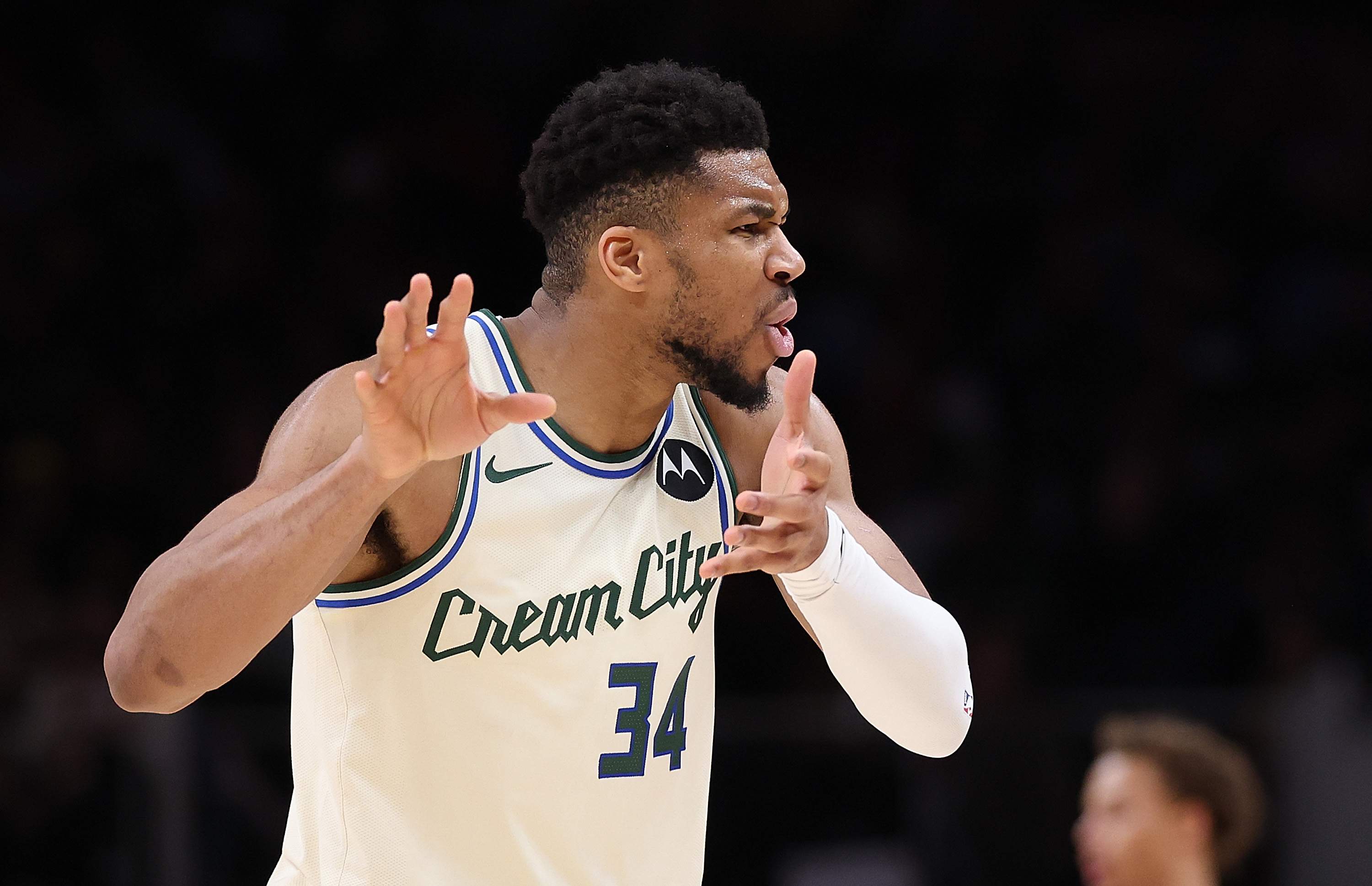 Milwaukee Bucks v Atlanta Hawks