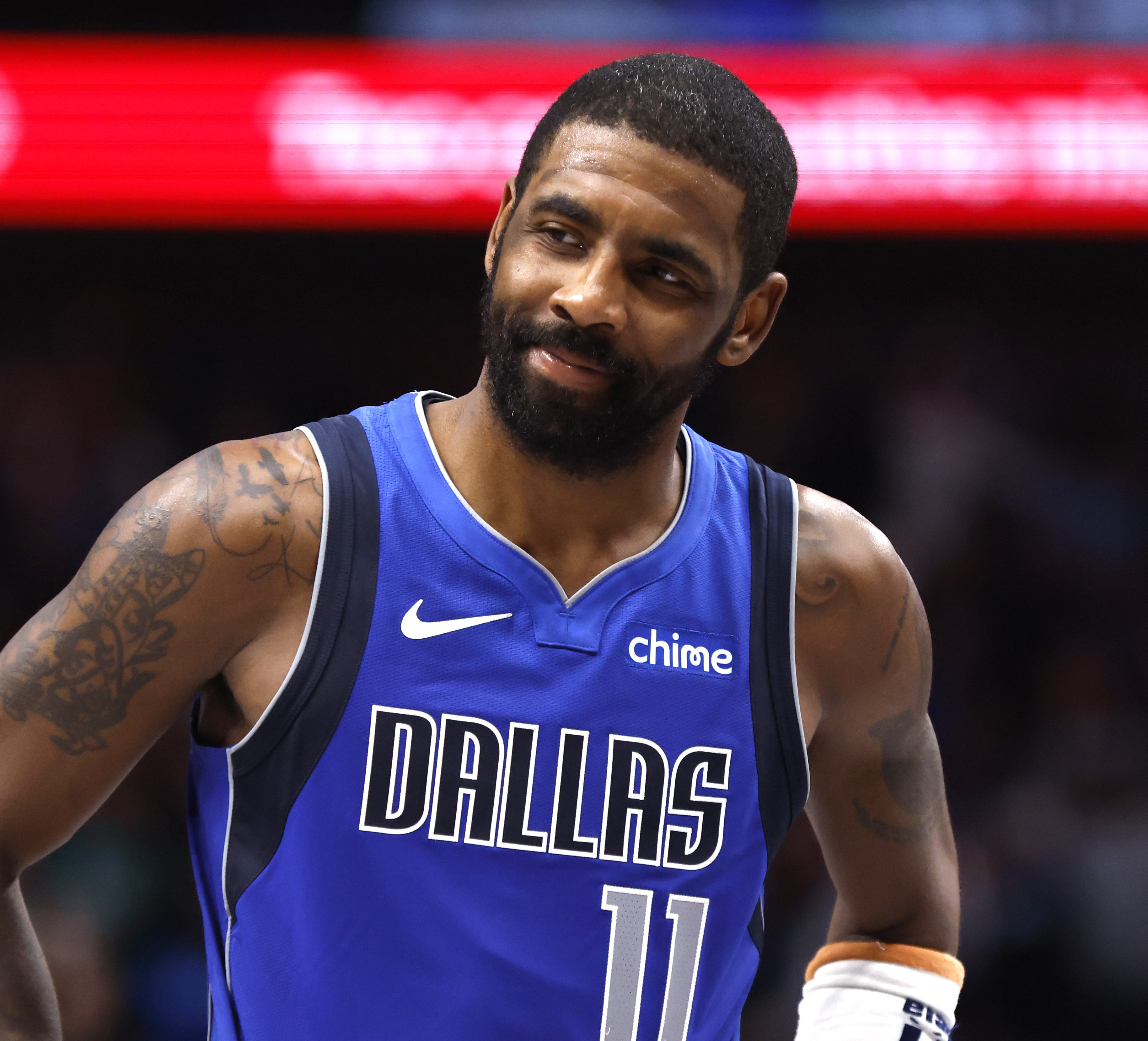 Lakers' Projected Trade Package for Kyrie Irving Revealed