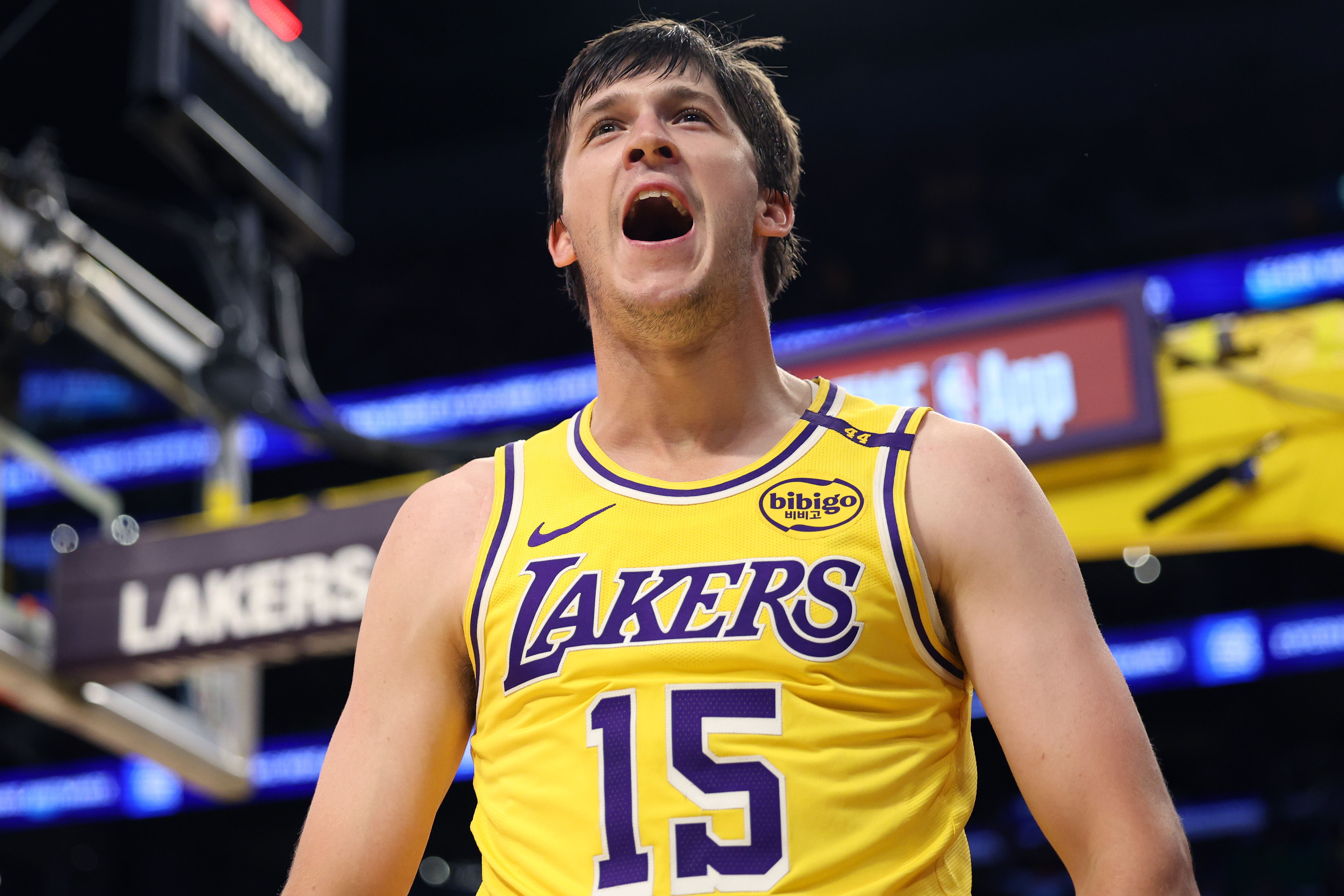Reaves' $185 Million Lakers Deal Sparks Fierce NBA Debate - HEAVY
