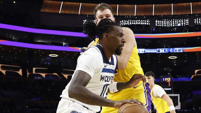 Minnesota TImberwolves v Los Angeles Lakers