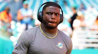 Tyreek Hill Fuels Dolphins Return Speculation With Social Media Post