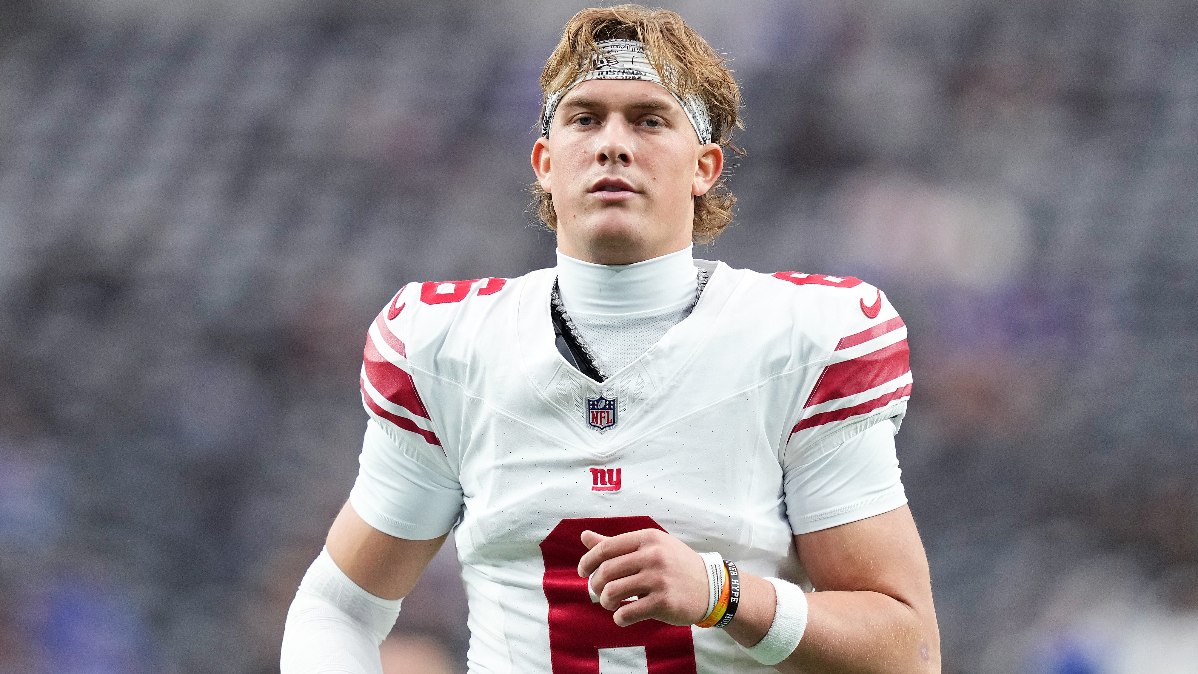 Jaxson Dart faces Giants adjustment issues; what it means for 2024.