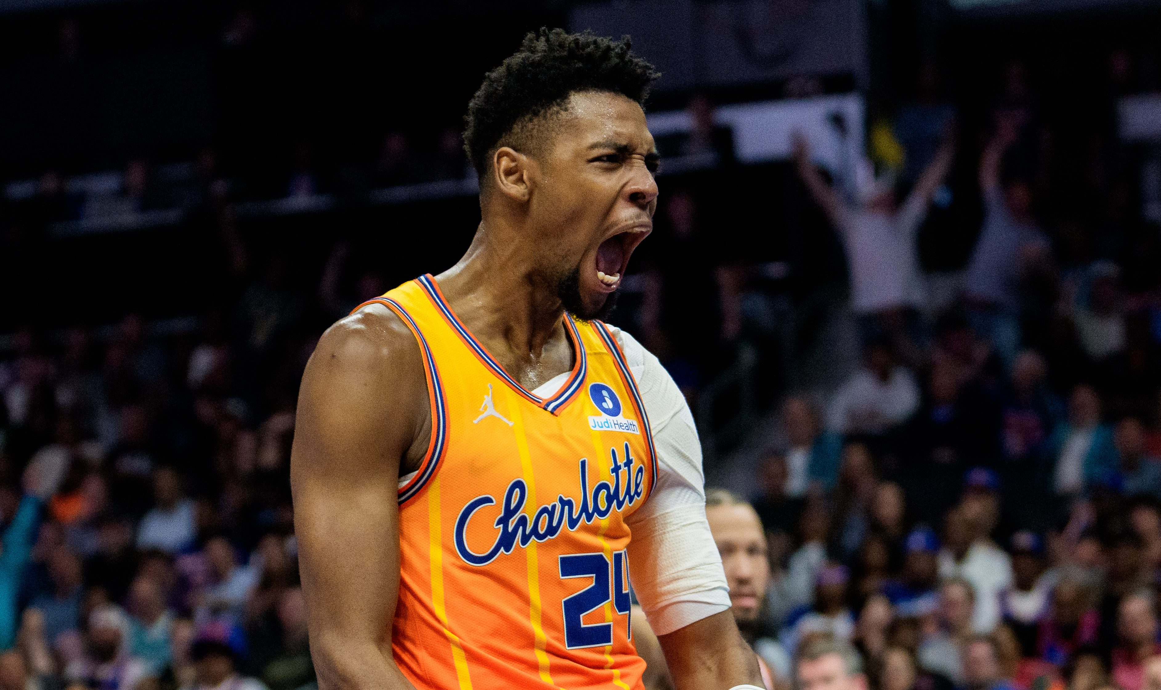 Report: Former NBA Champion Stays With The Charlotte Hornets