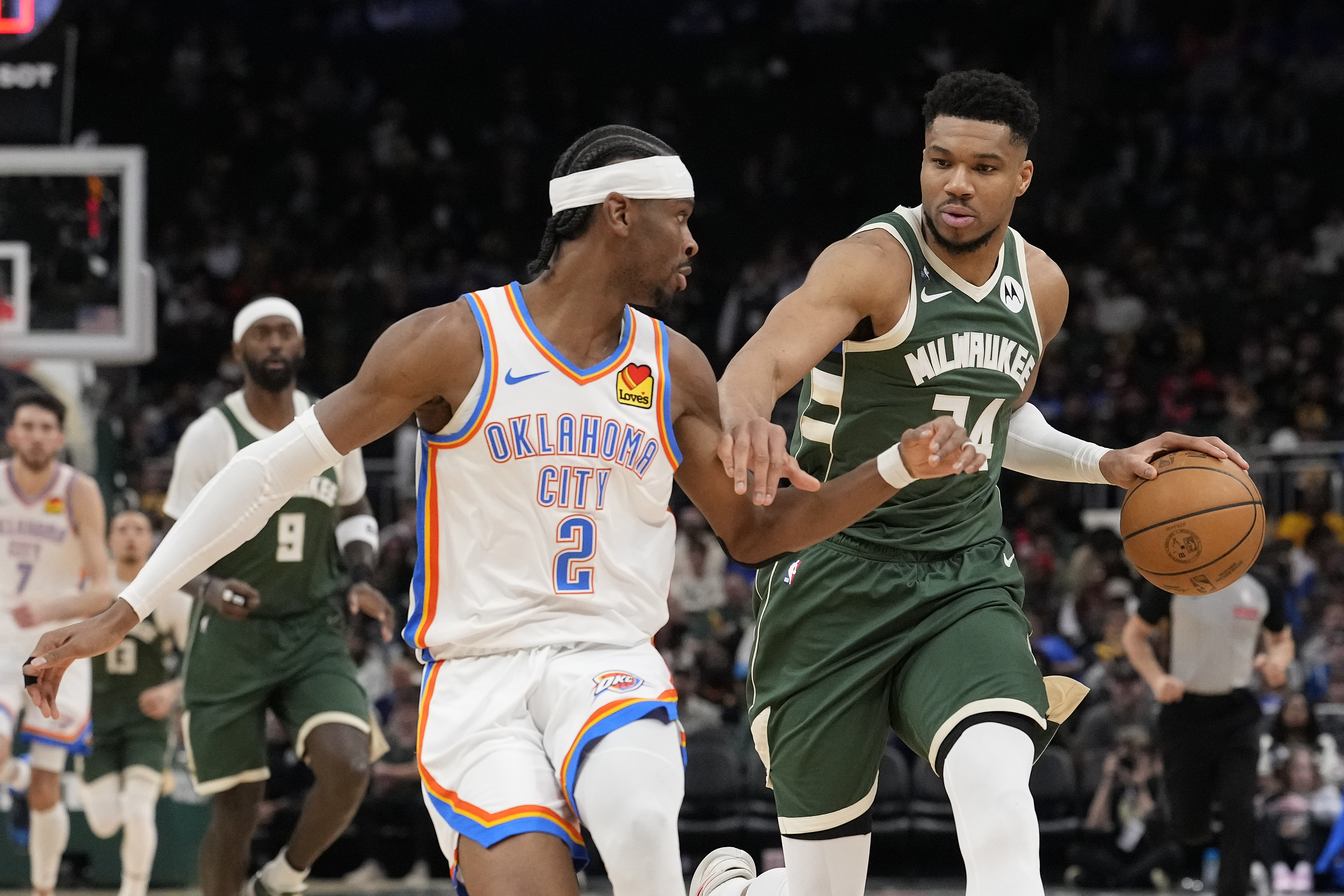 Oklahoma City Thunder v Milwaukee Bucks