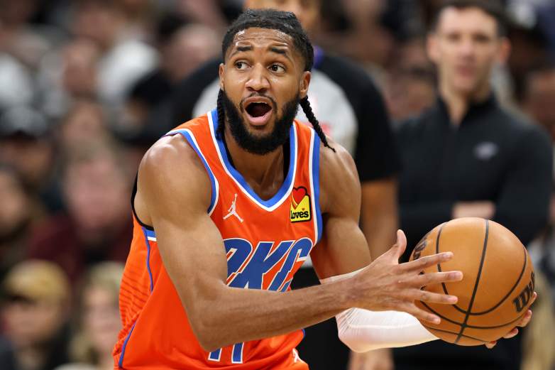 Oklahoma City Thunder v San Antonio Spurs