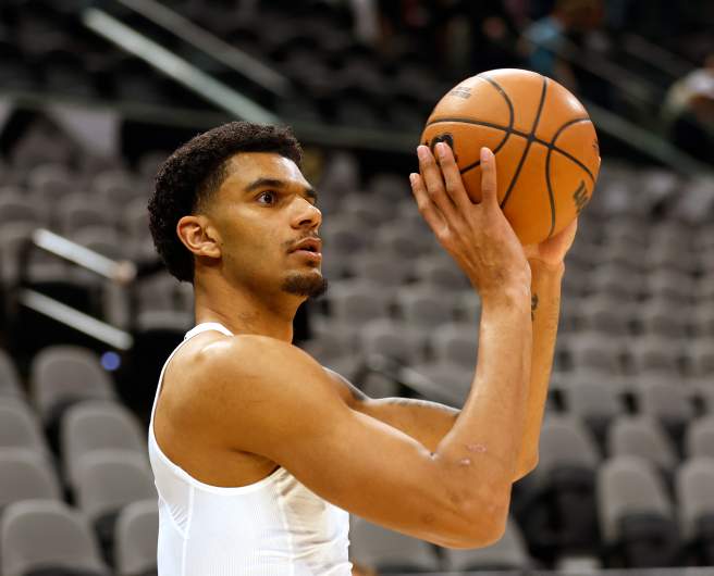 Philadelphia 76ers v San Antonio Spurs