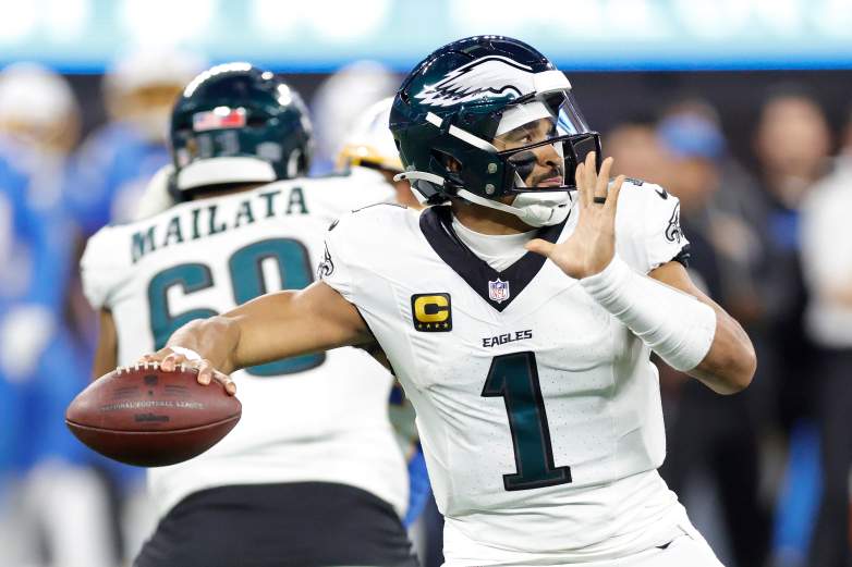 Philadelphia Eagles v Los Angeles Chargers - NFL 2025