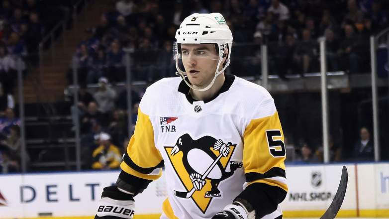 Pittsburgh Penguins v New York Rangers